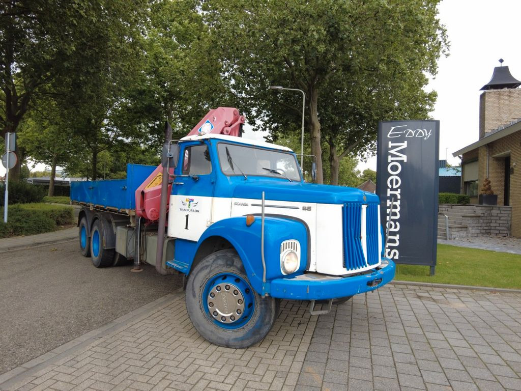 Scania 86 6x2 - Crane truck, Dropside/ Flatbed truck: picture 1 Scania 86 6x2 - Crane truck, Dropside/ Flatbed truck: picture 1