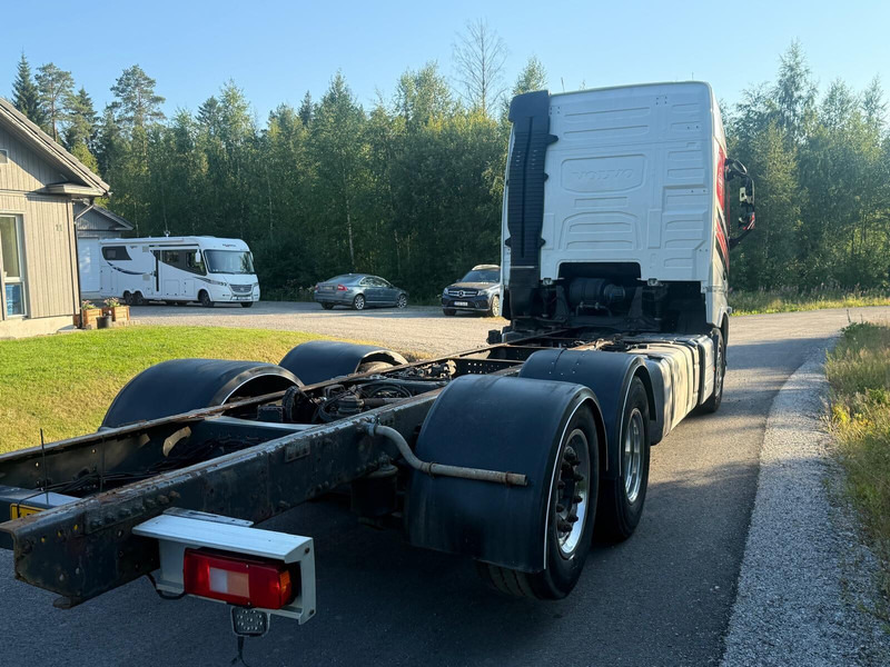 Cab chassis truck Volvo FH460 Globe 2016: picture 9 Cab chassis truck Volvo FH460 Globe 2016: picture 9