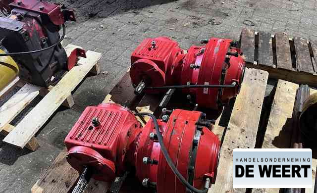 Trioliet tandwielkast , haakse aandrijving , trioliet mengwagen - Gearbox for Agricultural machinery: picture 2 Trioliet tandwielkast , haakse aandrijving , trioliet mengwagen - Gearbox for Agricultural machinery: picture 2