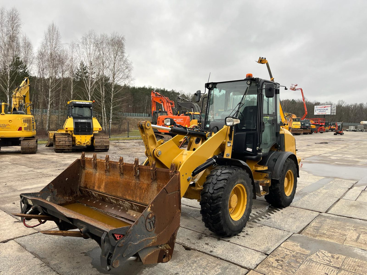 Caterpillar 908M - Wheel loader: picture 2 Caterpillar 908M - Wheel loader: picture 2