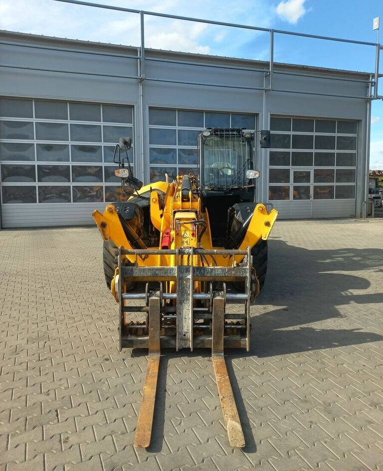 JCB 540-140 - Telescopic handler: picture 2 JCB 540-140 - Telescopic handler: picture 2