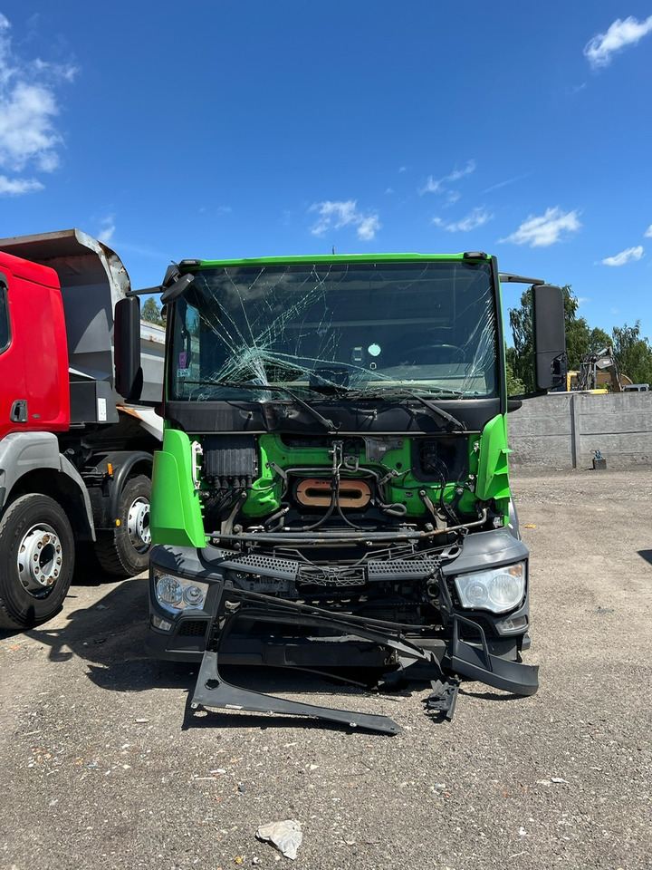 Mercedes-Benz Actros 1840 - Cab chassis truck: picture 4 Mercedes-Benz Actros 1840 - Cab chassis truck: picture 4