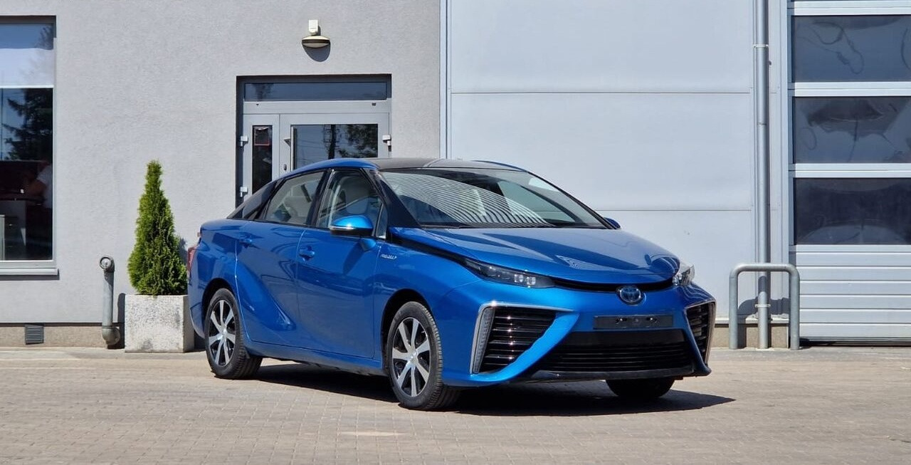 Toyota Mirai - Car: picture 3 Toyota Mirai - Car: picture 3