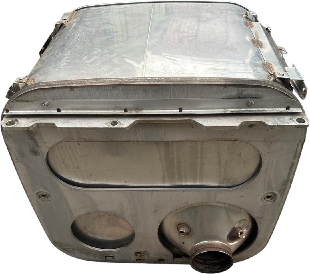 KATALYSATOR MAN TGX E6 VOOR FACELIFT GEREVISEERD + BORG | 81151036247 - Catalytic converter for Truck: picture 3 KATALYSATOR MAN TGX E6 VOOR FACELIFT GEREVISEERD + BORG | 81151036247 - Catalytic converter for Truck: picture 3