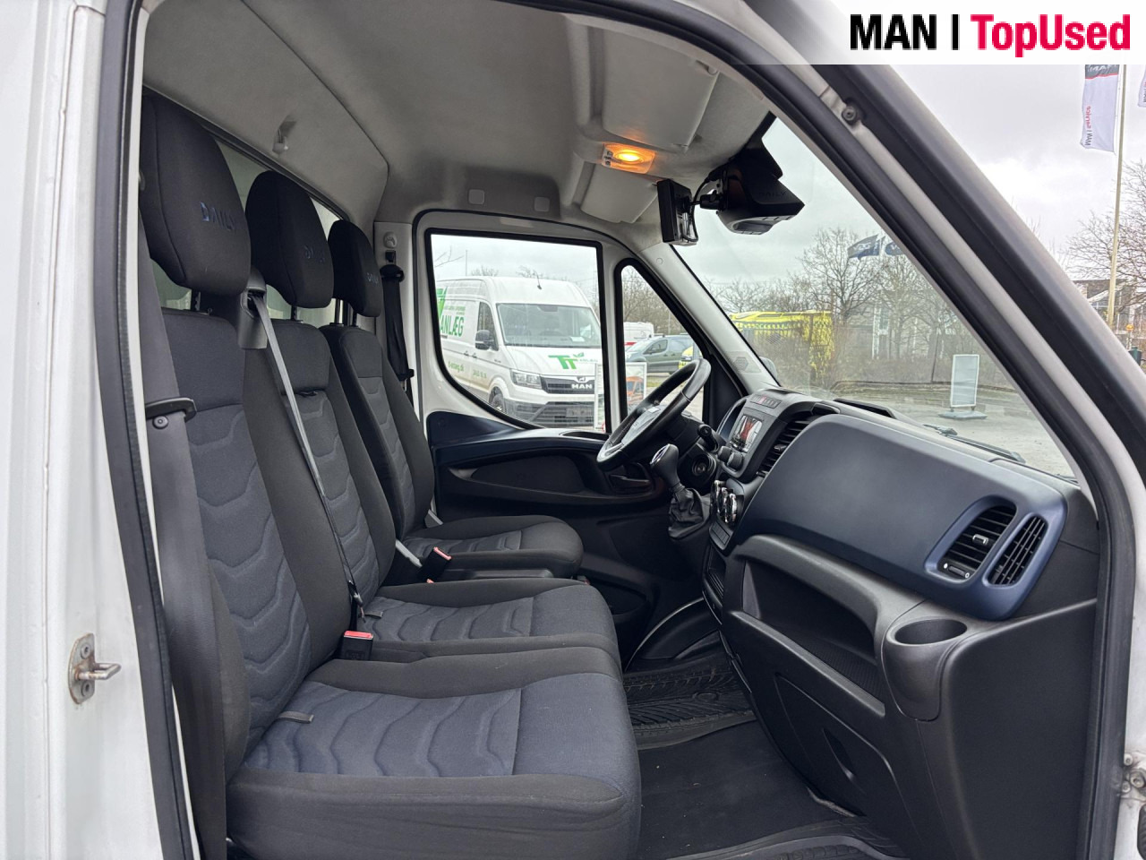 IVECO 35S16 - Box van: picture 5 IVECO 35S16 - Box van: picture 5