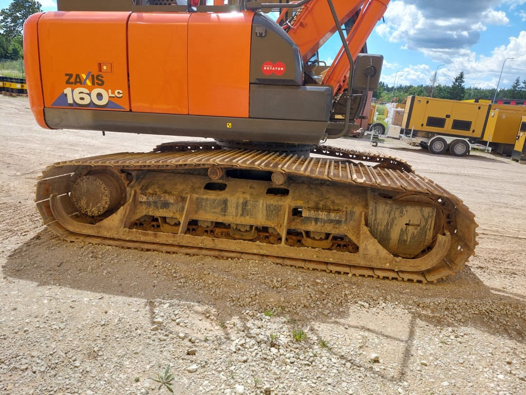 Crawler excavator Hitachi ZX160 LC-6: picture 9