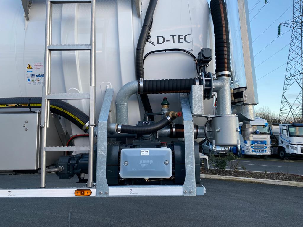 NEW D-TEC SV2006 VACUUM TANK - Tank semi-trailer: picture 5 NEW D-TEC SV2006 VACUUM TANK - Tank semi-trailer: picture 5