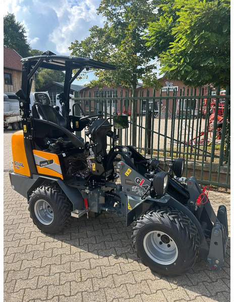 Giant G1500L X-tra - Loader: picture 2 Giant G1500L X-tra - Loader: picture 2