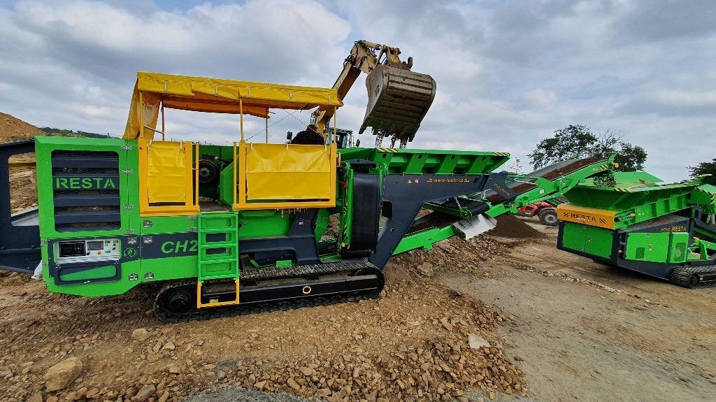 Resta CH2 900x600, CH2G 900x600 - Mobile crusher: picture 2 Resta CH2 900x600, CH2G 900x600 - Mobile crusher: picture 2