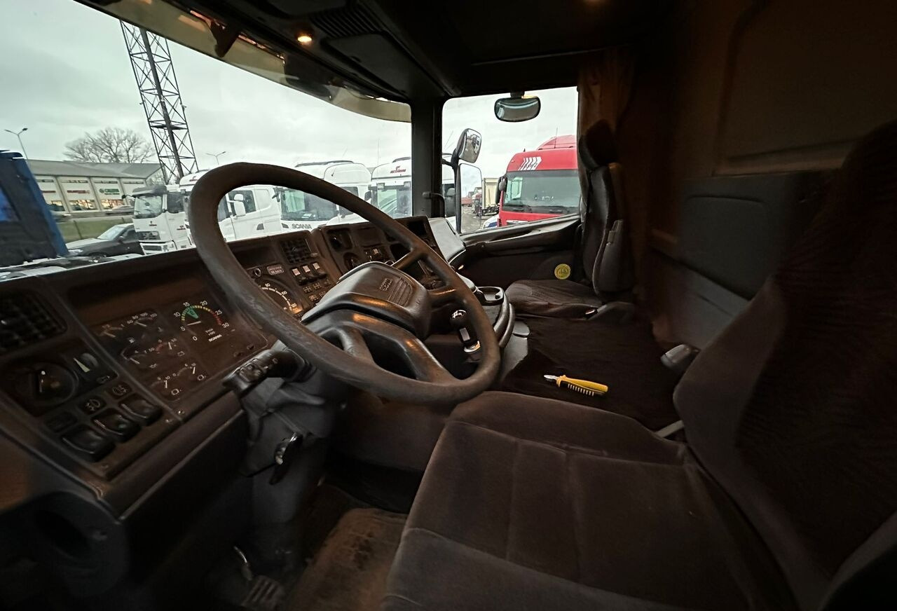 Tipper Scania 124C 6x6 steel: picture 10
