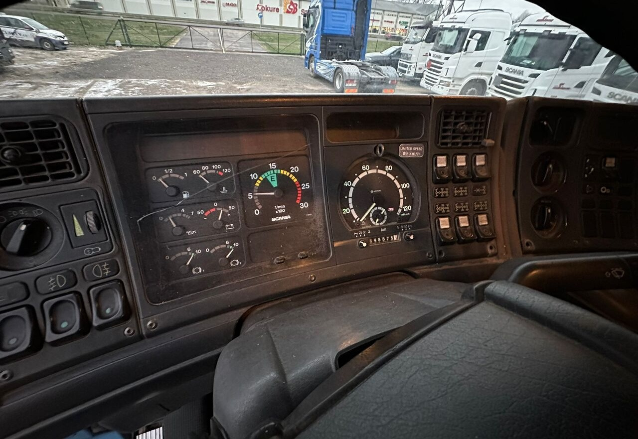 Tipper Scania 124C 6x6 steel: picture 11