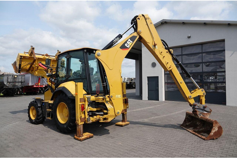 Caterpillar 432 F2 / KOPARKO-ŁADOWARKA / 2019 ROK  / KOMPLET ŁYŻEK - Backhoe loader: picture 5 Caterpillar 432 F2 / KOPARKO-ŁADOWARKA / 2019 ROK  / KOMPLET ŁYŻEK - Backhoe loader: picture 5