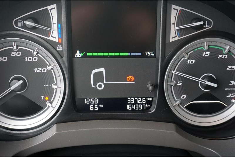 Dropside/ Flatbed truck, Crane truck DAF LF / 260 / ACC / SKRZYNIOWY + HDS / HYVA HC-183 / PILOT / ROTATO: picture 12