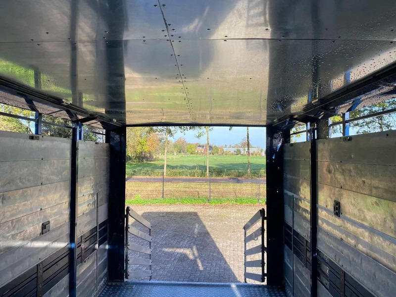 Livestock truck DAF LF 280: picture 10
