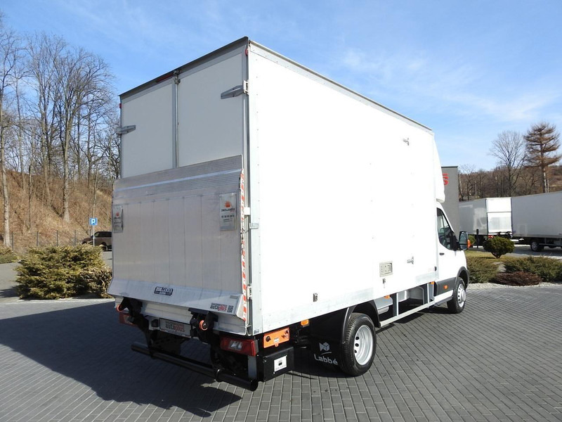 Ford TRANSIT KONTENER WINDA 8 PALET TEMPOMAT LEDY BLIŹNIACZE KOŁA KL - Box van: picture 3 Ford TRANSIT KONTENER WINDA 8 PALET TEMPOMAT LEDY BLIŹNIACZE KOŁA KL - Box van: picture 3