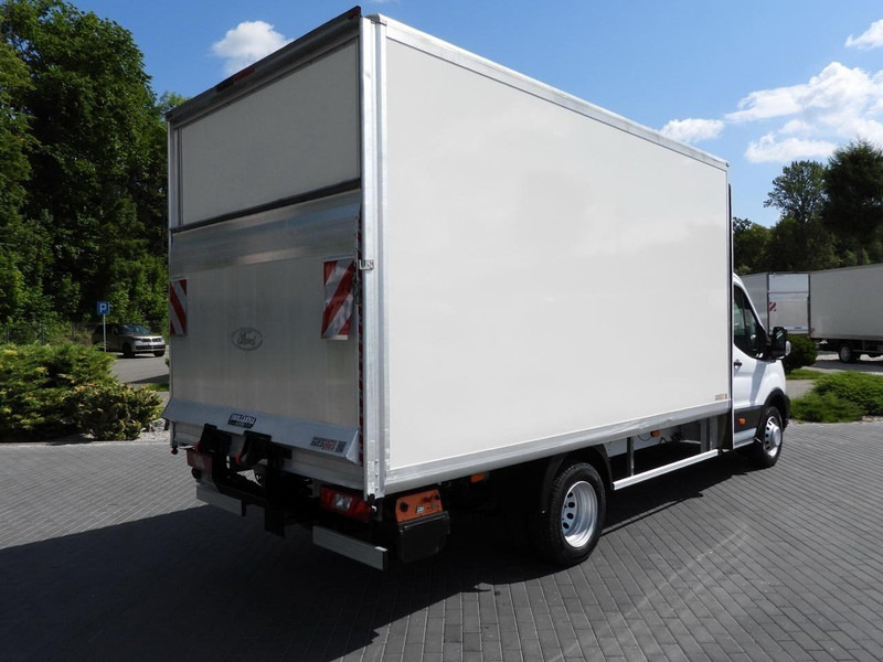 Ford TRANSIT KONTENER WINDA 8 PALET TEMPOMAT LEDY BLIŹNIACZE KOŁA KLI - Box van: picture 3 Ford TRANSIT KONTENER WINDA 8 PALET TEMPOMAT LEDY BLIŹNIACZE KOŁA KLI - Box van: picture 3