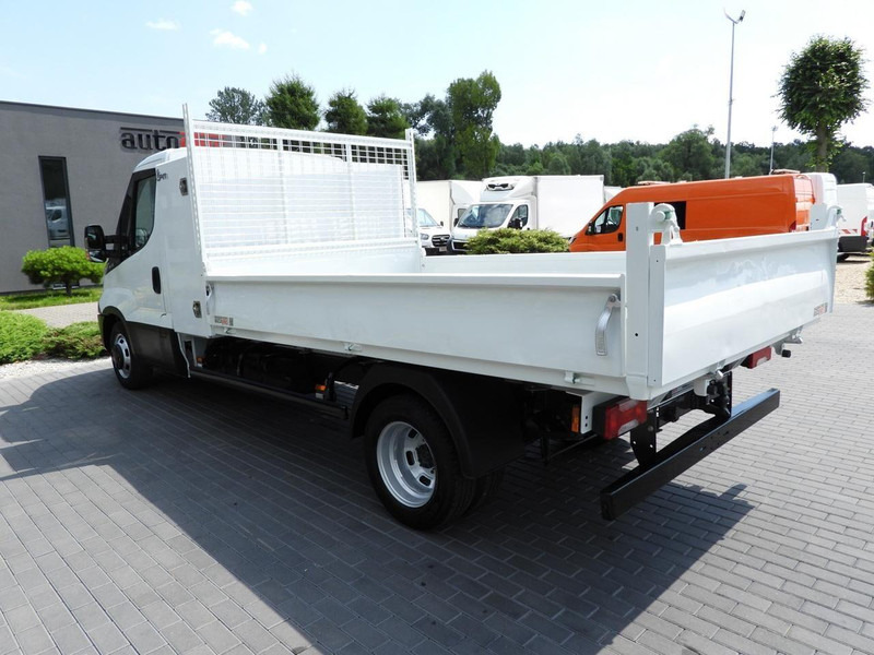 Tipper van Iveco DAILY 35C15: picture 9