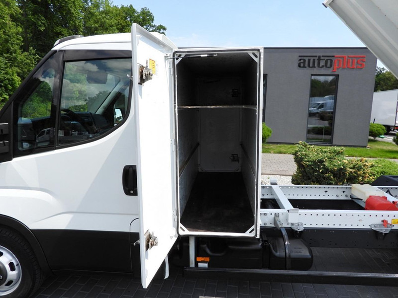 Tipper van Iveco DAILY 35C15: picture 20
