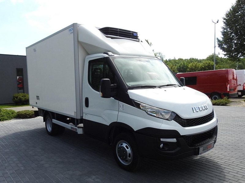 Iveco DAILY 35C15 KONTENER CHŁODNIA -12*C ZASILANIE 230V TEMPOMAT KLIM - Refrigerated van: picture 4 Iveco DAILY 35C15 KONTENER CHŁODNIA -12*C ZASILANIE 230V TEMPOMAT KLIM - Refrigerated van: picture 4
