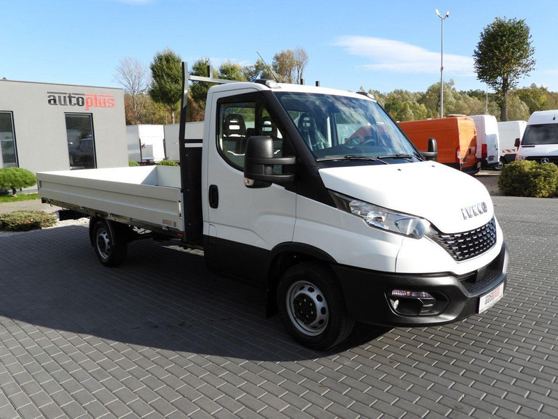 Iveco DAILY 35S14 - Flatbed van: picture 4 Iveco DAILY 35S14 - Flatbed van: picture 4