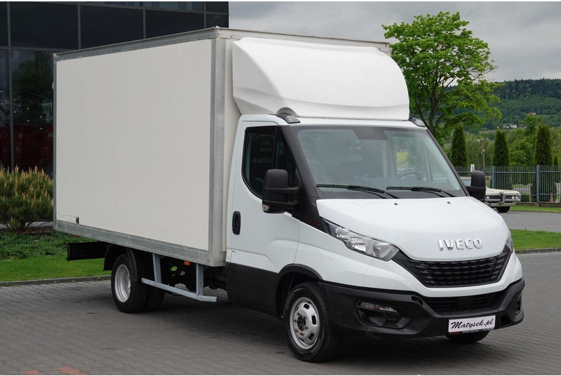 Iveco Daily 3,0 D / KONTENER / 2020 ROK /BLIŹNIAK / SPROWADZONY / PO K - Box van: picture 2 Iveco Daily 3,0 D / KONTENER / 2020 ROK /BLIŹNIAK / SPROWADZONY / PO K - Box van: picture 2