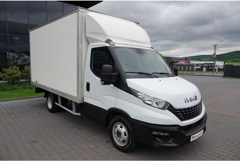 Iveco Daily 3,0 D / KONTENER / 2020 ROK /BLIŹNIAK / SPROWADZONY / PO K - Box van: picture 4 Iveco Daily 3,0 D / KONTENER / 2020 ROK /BLIŹNIAK / SPROWADZONY / PO K - Box van: picture 4