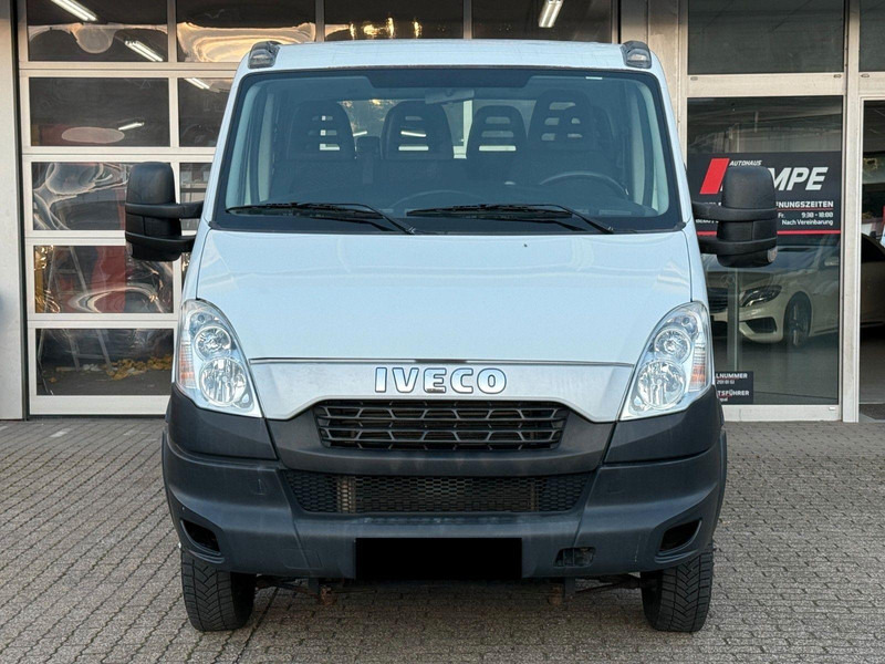 Iveco Daily 35C15 flatbed - Flatbed van, Combi van: picture 2 Iveco Daily 35C15 flatbed - Flatbed van, Combi van: picture 2