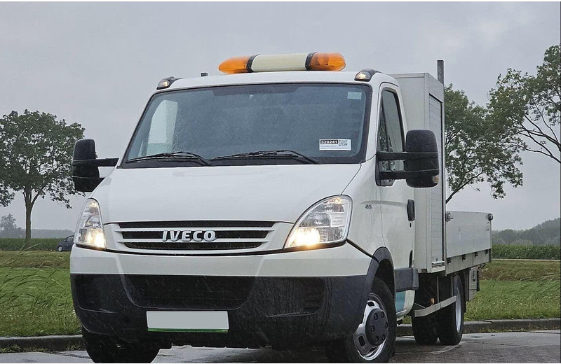 Iveco Daily 40C15 - Flatbed + crane - Dropside/ Flatbed truck, Crane truck: picture 5 Iveco Daily 40C15 - Flatbed + crane - Dropside/ Flatbed truck, Crane truck: picture 5