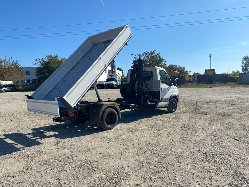 Iveco Daily 65 C 18 - 3 sided Tipper + HIAB 033T Crane - Tipper van: picture 5 Iveco Daily 65 C 18 - 3 sided Tipper + HIAB 033T Crane - Tipper van: picture 5