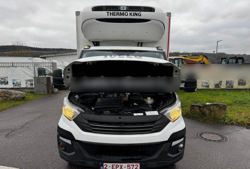 Refrigerator truck Iveco Daily 70C21: picture 14