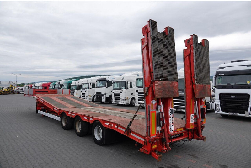 Kaiser S450 / NACZEPA LAWETA / NISKOPODWOZIE / PODEST HYDRAULICZNY / NA - Low loader semi-trailer: picture 5 Kaiser S450 / NACZEPA LAWETA / NISKOPODWOZIE / PODEST HYDRAULICZNY / NA - Low loader semi-trailer: picture 5