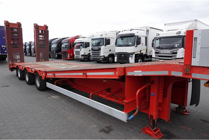 Leasing of Kaiser S450 / NACZEPA LAWETA / NISKOPODWOZIE / PODEST HYDRAULICZNY / NA Kaiser S450 / NACZEPA LAWETA / NISKOPODWOZIE / PODEST HYDRAULICZNY / NA: picture 11 Leasing of Kaiser S450 / NACZEPA LAWETA / NISKOPODWOZIE / PODEST HYDRAULICZNY / NA Kaiser S450 / NACZEPA LAWETA / NISKOPODWOZIE / PODEST HYDRAULICZNY / NA: picture 11
