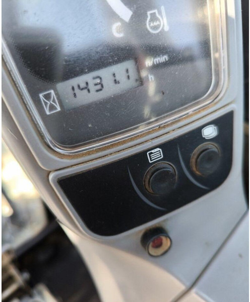 Mini excavator Kubota U27-4 - Crawler mini excavator: picture 12