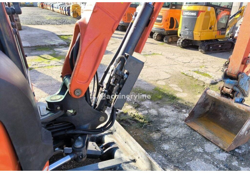 Mini excavator Kubota U27-4 - Crawler mini excavator: picture 16