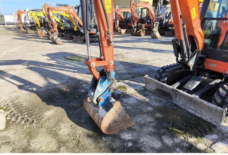 Mini excavator Kubota U27-4 - Crawler mini excavator: picture 14