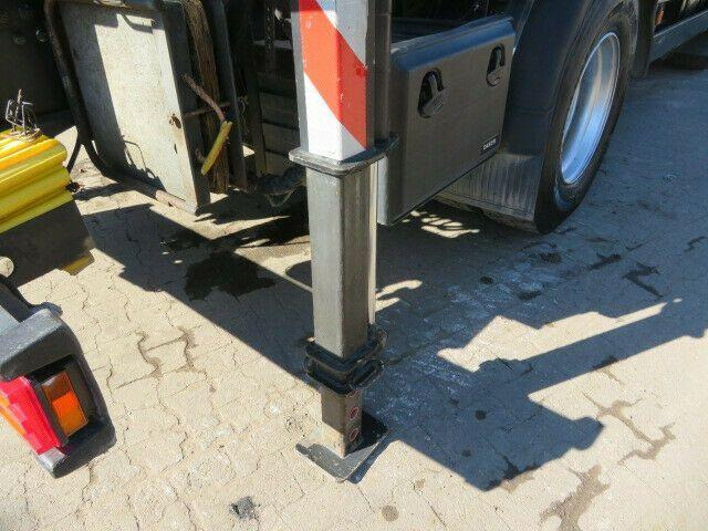 Tipper, Crane truck MAN 18.28: picture 9