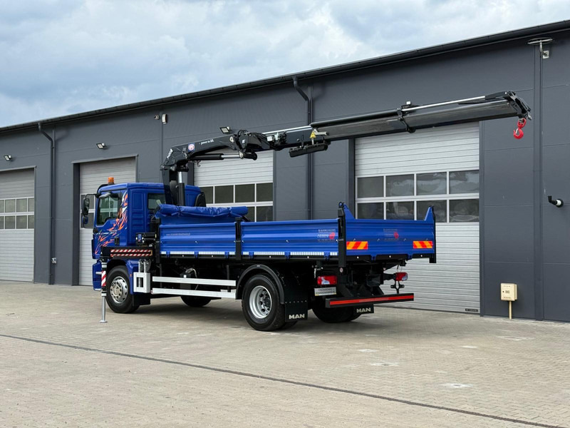 MAN MAN TGM TGL TGS 18.250 // E6 // wywrotka + HDS HMF z pilotem // - Tipper: picture 3 MAN MAN TGM TGL TGS 18.250 // E6 // wywrotka + HDS HMF z pilotem // - Tipper: picture 3