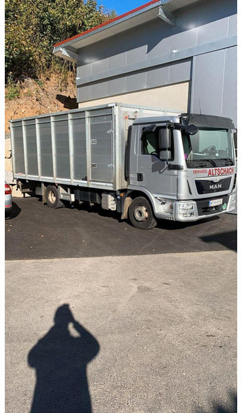 MAN TGL 12.250 - Livestock truck: picture 1 MAN TGL 12.250 - Livestock truck: picture 1