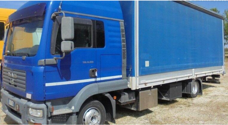 MAN TGL 8.180 P + P - Box truck: picture 1 MAN TGL 8.180 P + P - Box truck: picture 1