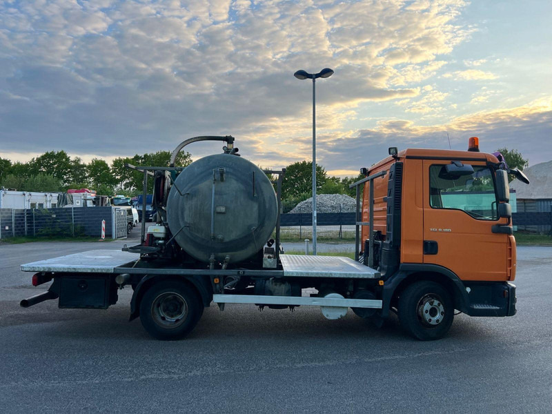 MAN TGL 8.180 Vacuum truck / Toilet Cleaner - Vacuum truck: picture 5 MAN TGL 8.180 Vacuum truck / Toilet Cleaner - Vacuum truck: picture 5