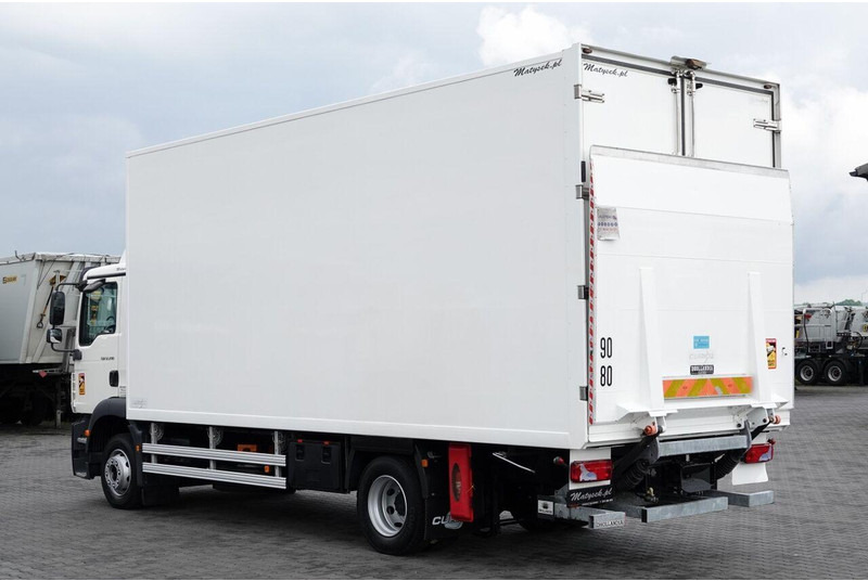 MAN TGM 12.290 / 4x2 / CHŁODNIA 6,5 M / AGREGAT THERMO KING T-600 R - Refrigerator truck: picture 2 MAN TGM 12.290 / 4x2 / CHŁODNIA 6,5 M / AGREGAT THERMO KING T-600 R - Refrigerator truck: picture 2