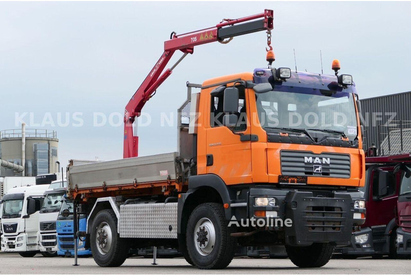 MAN TGM 13.240 - 2 way tipper+crane 4x4 - Tipper, Crane truck: picture 2 MAN TGM 13.240 - 2 way tipper+crane 4x4 - Tipper, Crane truck: picture 2