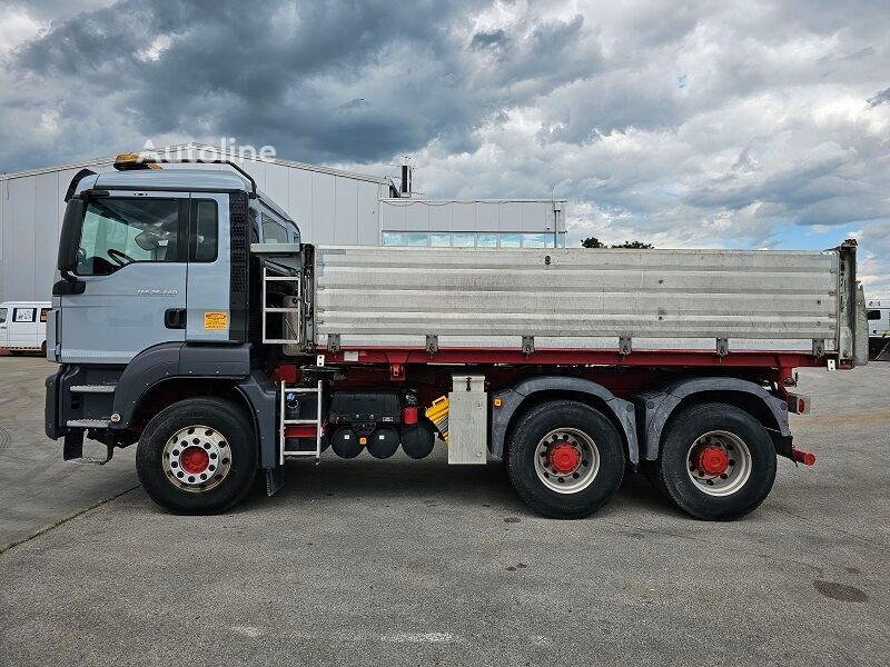 MAN TGS 26.440 - 3 way tipper - Tipper: picture 2 MAN TGS 26.440 - 3 way tipper - Tipper: picture 2