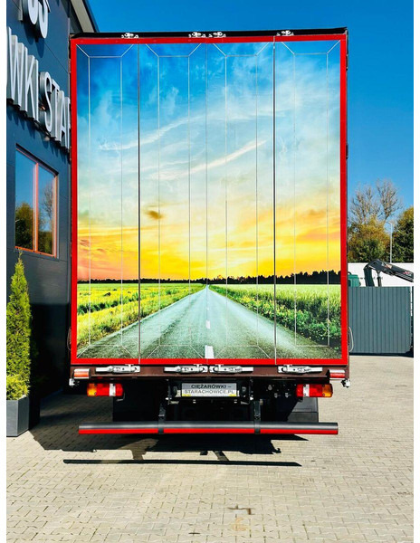 MAN TGX 26.420 - Curtainsider truck: picture 5 MAN TGX 26.420 - Curtainsider truck: picture 5