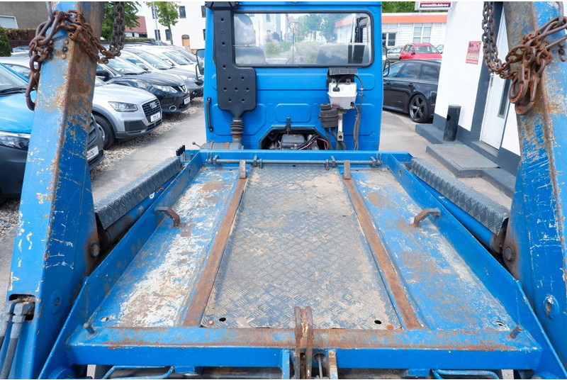 MULTICAR Champion 4x4 - Skip loader - Skip loader truck: picture 4 MULTICAR Champion 4x4 - Skip loader - Skip loader truck: picture 4