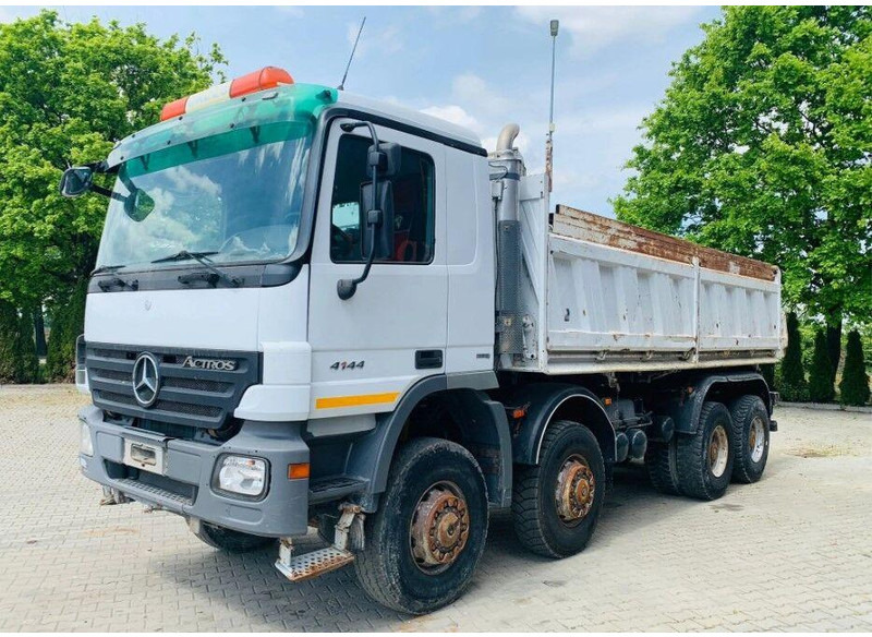 Mercedes-Benz ACTROS 4144 8x8 Tipper - Tipper: picture 3 Mercedes-Benz ACTROS 4144 8x8 Tipper - Tipper: picture 3