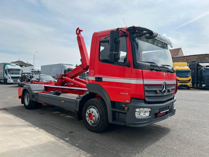 Mercedes-Benz ATEGO 1524, ABROLLKIPPER HIAB 1570MM - Dropside/ Flatbed truck, Crane truck: picture 3 Mercedes-Benz ATEGO 1524, ABROLLKIPPER HIAB 1570MM - Dropside/ Flatbed truck, Crane truck: picture 3