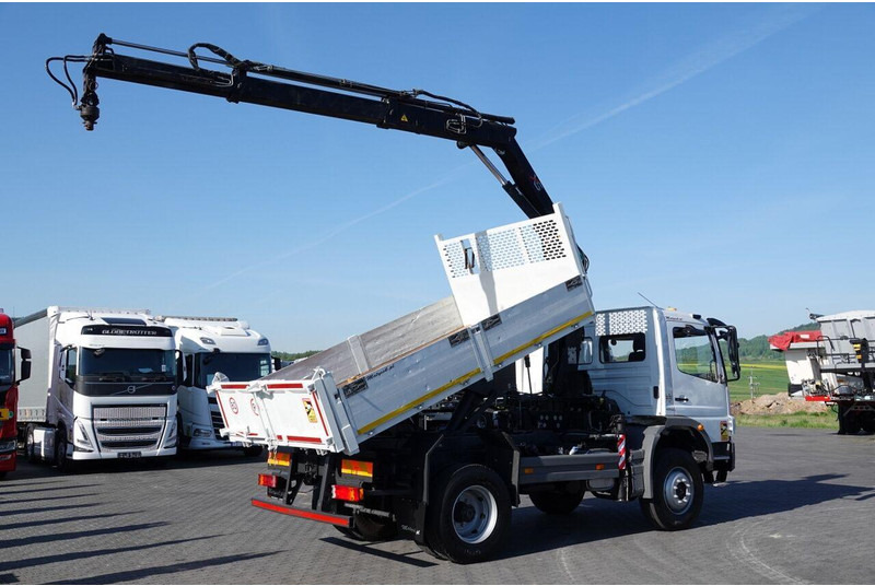 Mercedes-Benz ATEGO 16.24 / 4X4 / WYWROTKA + HDS HIAB 111 BS-2 / PILOT / ROT - Tipper: picture 4 Mercedes-Benz ATEGO 16.24 / 4X4 / WYWROTKA + HDS HIAB 111 BS-2 / PILOT / ROT - Tipper: picture 4