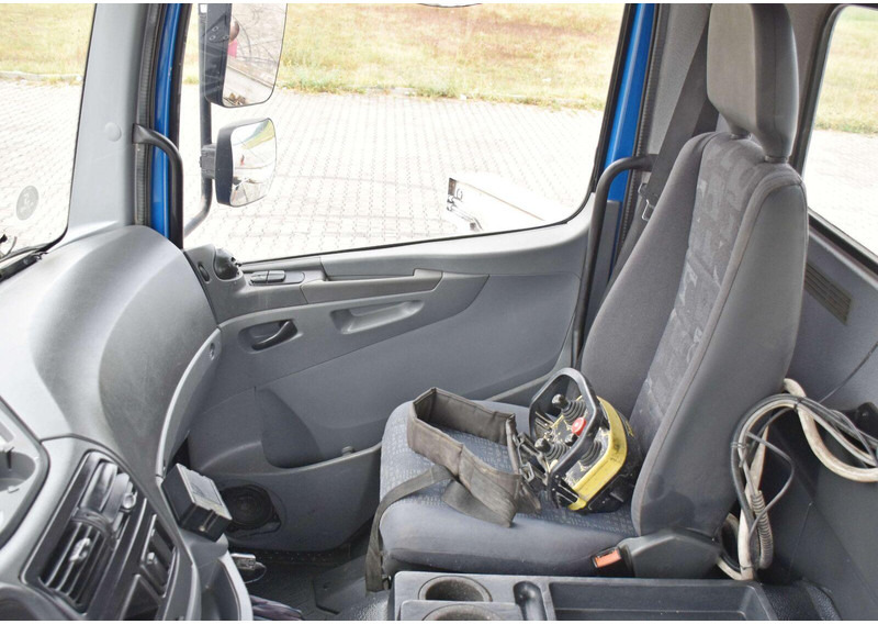 Leasing of Mercedes-Benz AXOR 1833 Mercedes-Benz AXOR 1833: picture 11 Leasing of Mercedes-Benz AXOR 1833 Mercedes-Benz AXOR 1833: picture 11