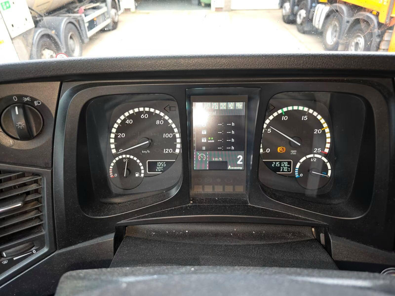 Garbage truck Mercedes-Benz Actros 2533 - Garbage truck: picture 8 Garbage truck Mercedes-Benz Actros 2533 - Garbage truck: picture 8